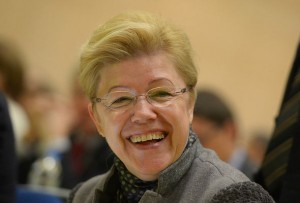 Мизулина внесла в Госдуму поправки в Семейный кодекс, касающиеся выявления детей-сирот